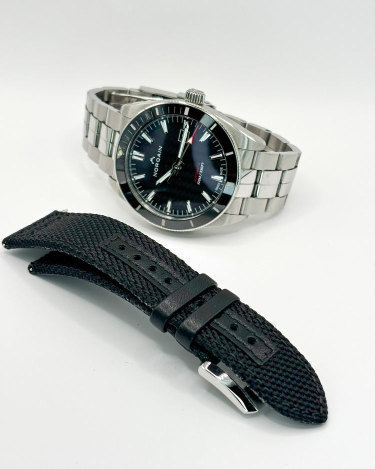 Norqain Adventure Sport 42 mm with date