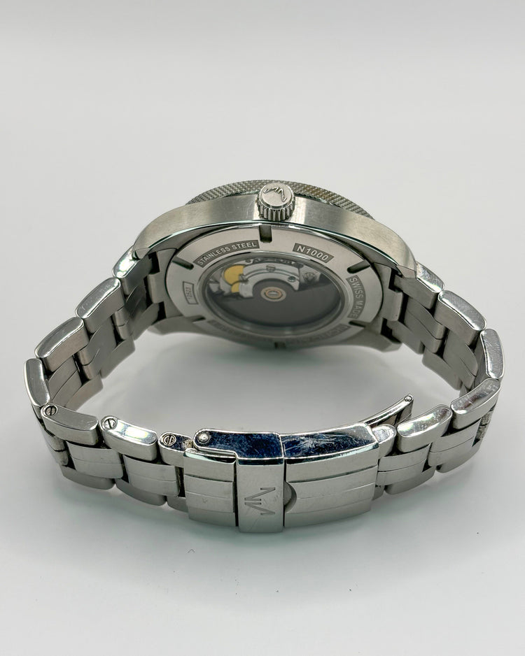 Norqain Adventure Sport 42 mm with date