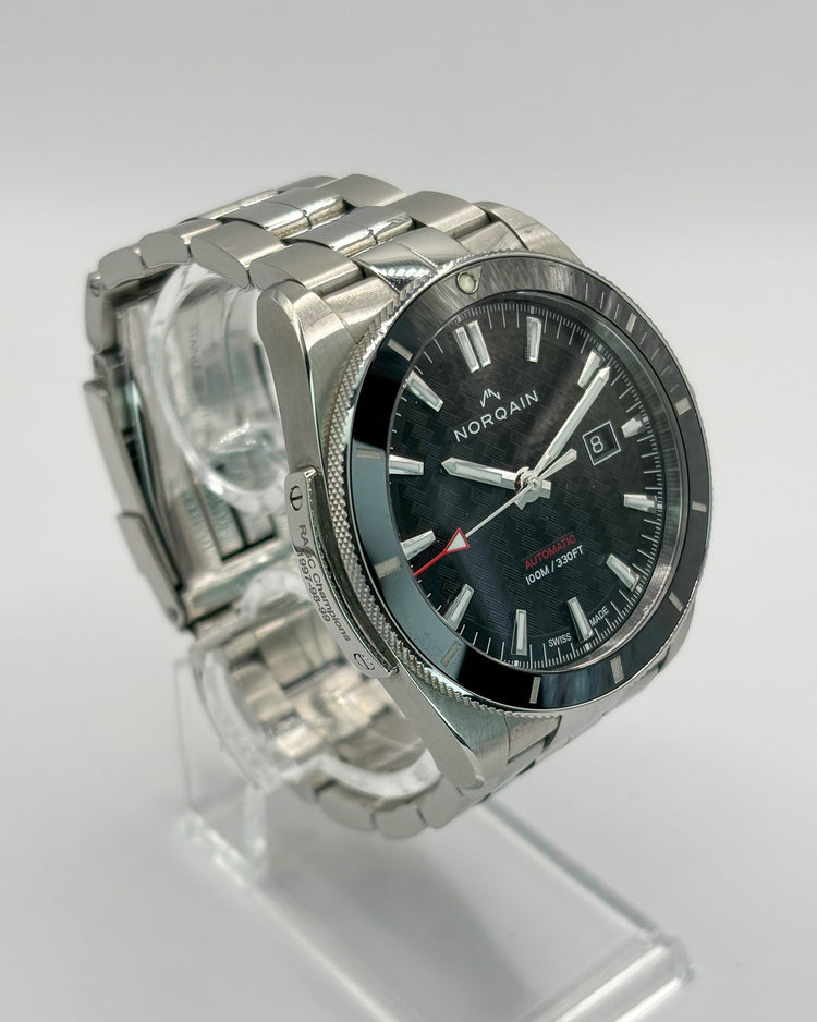 Norqain Adventure Sport 42 mm with date