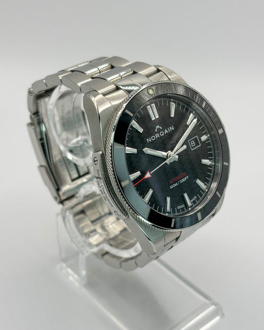 Norqain Adventure Sport 42 mm with date